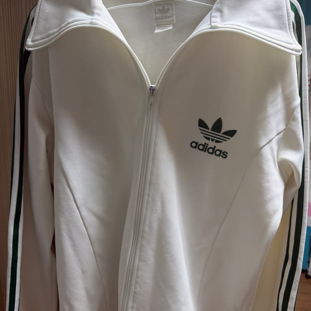 아디다스 져지 흰초 팔아용!