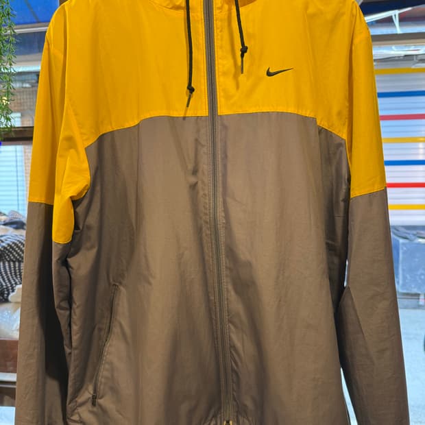 나이키 어센틱 노회 바람막이