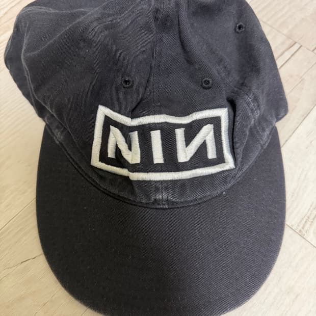 도넛리벤지 핑거프레스 NIN 캡