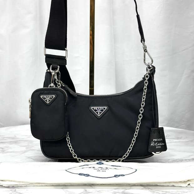 프라다 2005 리나일론 백