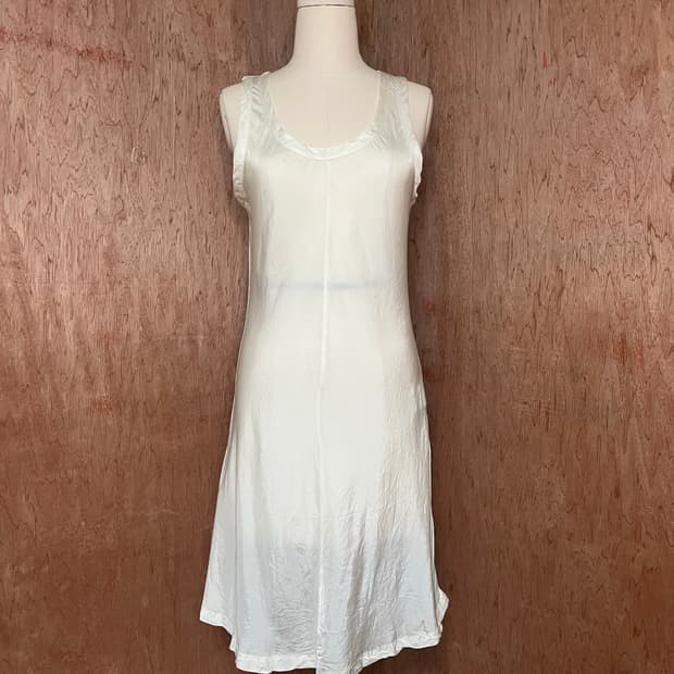 토가 큐프라 슬리브리스 원피스