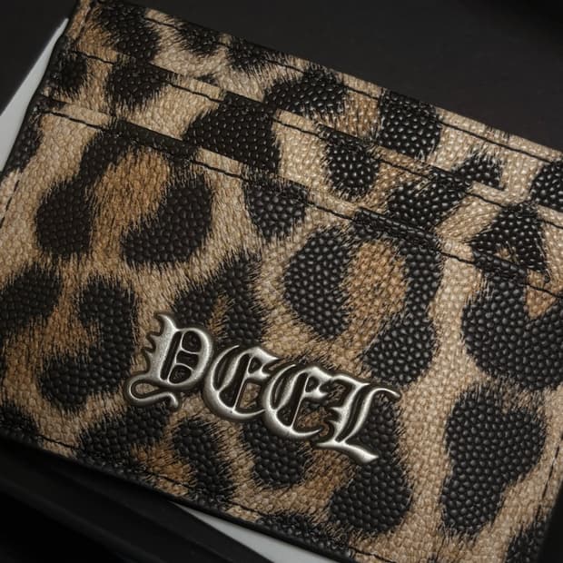 Yeel 반지갑 새상품