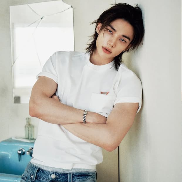 게스 미니 오리지날 삼각 포켓 반팔티