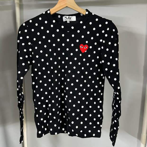 꼼데가르송 폴카 닷 티셔츠