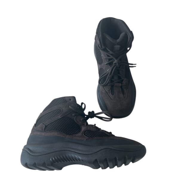 Adidas Yeezy Desert Boots