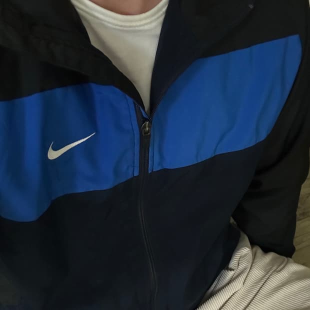 나이키 바람막이