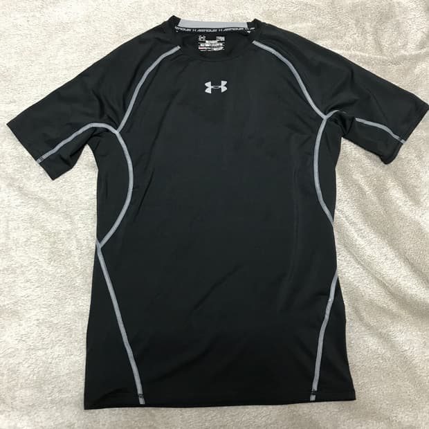 언더아머 컴프레션 기능성 반팔 티셔츠 L사이즈