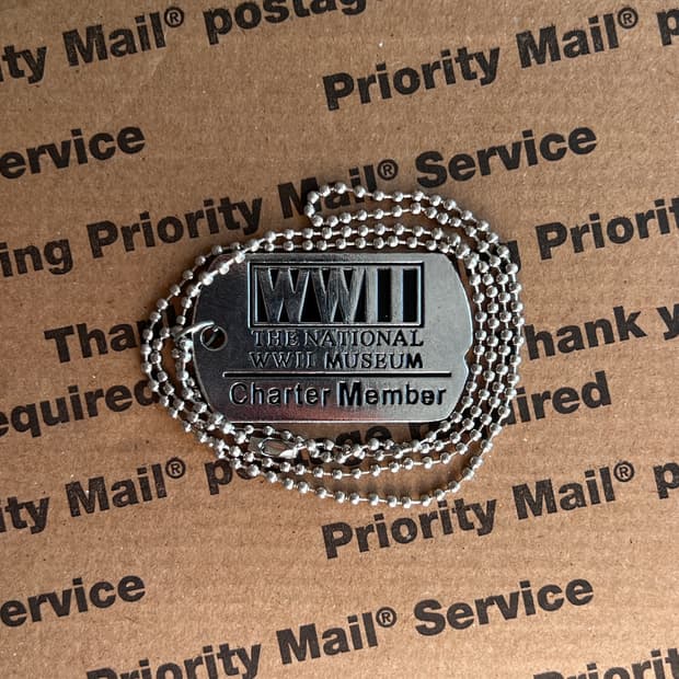 90s vtg WWII Museum Necklace