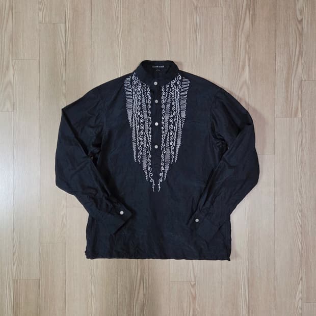 요시유키 코니시 재팬 블랙 실크 헨리넥 셔츠