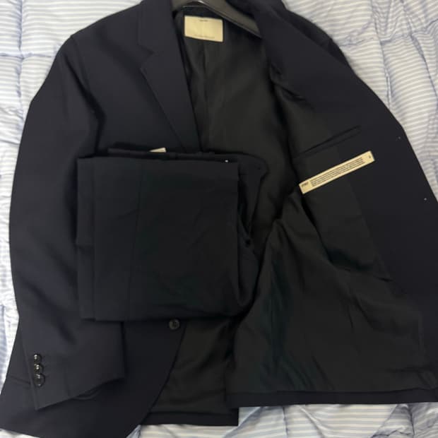 포터리 다크네이비 셋업 사이즈2 판매합니다