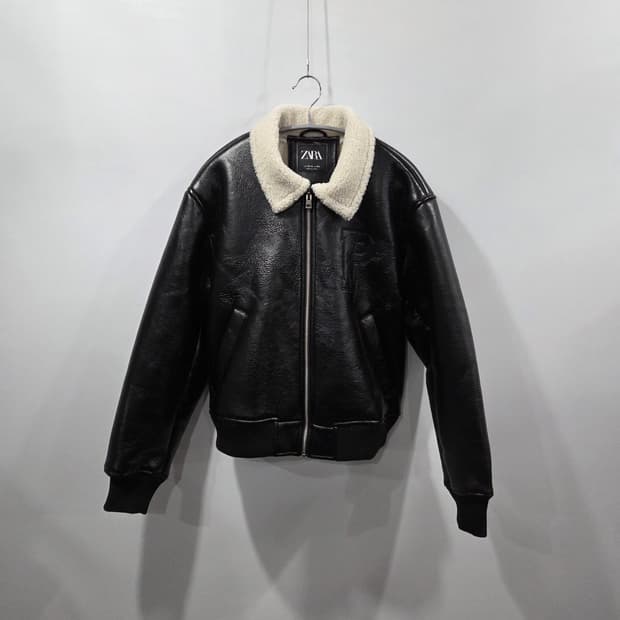 자라 페이크레더 무스탕 13/14