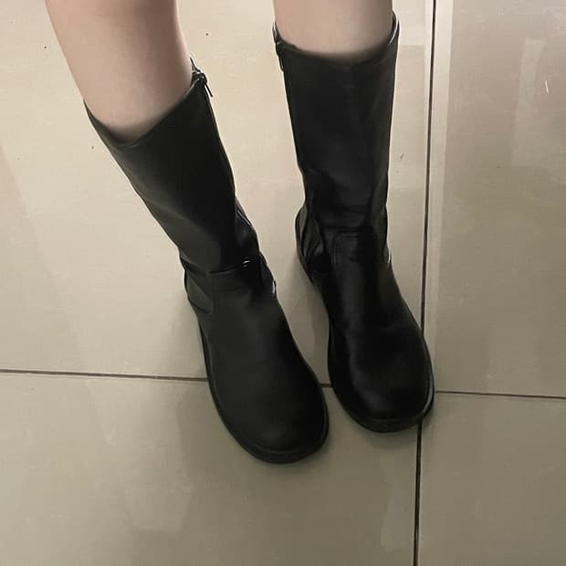 블랙 부츠 240