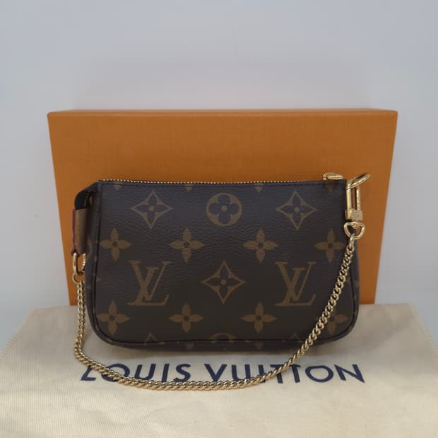 루이비통 미니 포쉐트 악세수아 (수수료X)