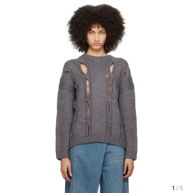 Open yy 그레이 오프 화이트 컷아웃 스웨터