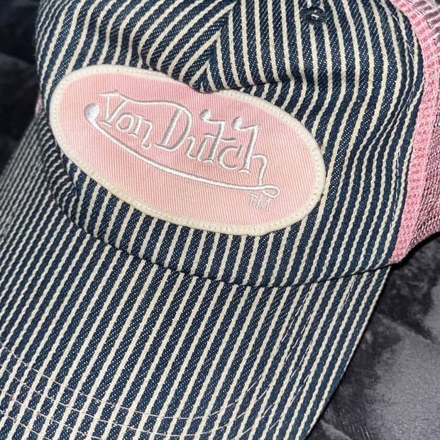 본더치 스트라이프 매쉬캡