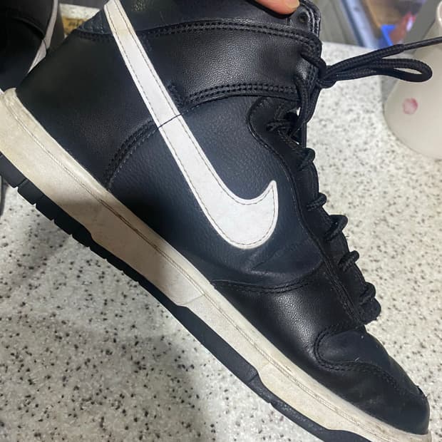 나이키 덩크 하이 블랙/화이트