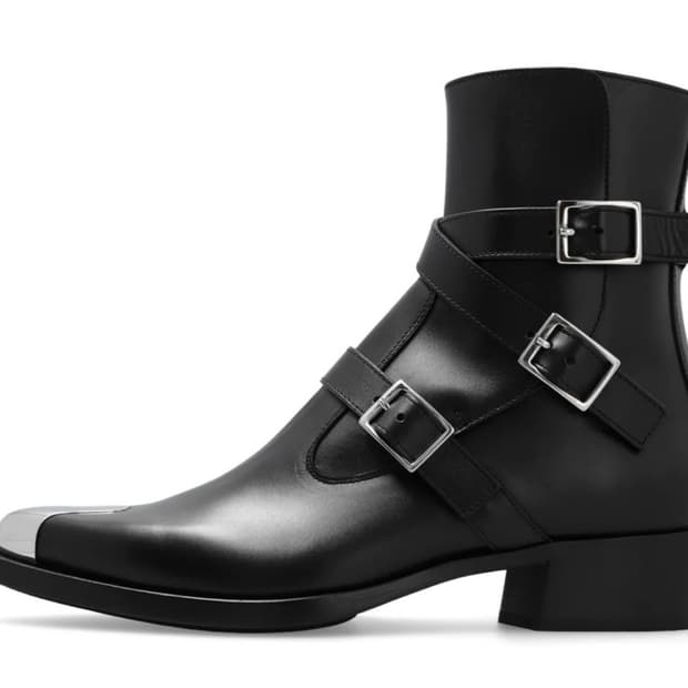 Alexander McQueen 알렉산더 맥퀸 메탈 스트랩 부츠