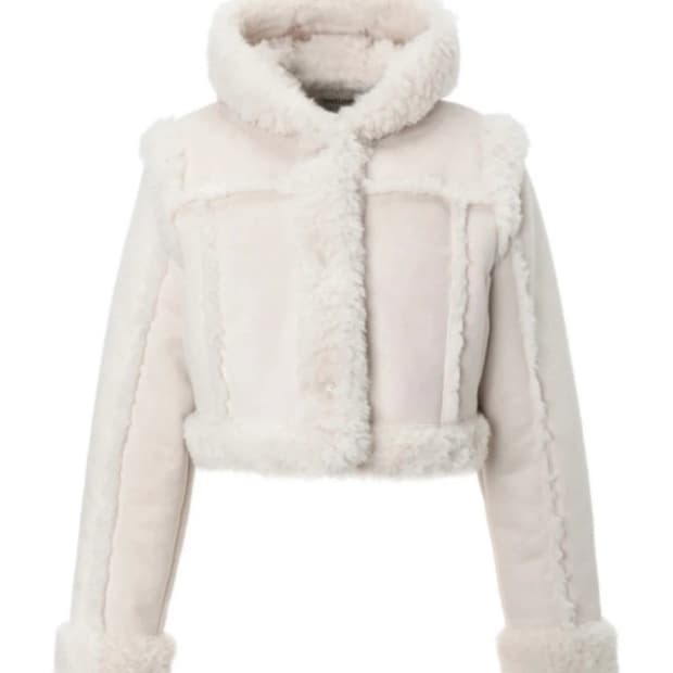 쓰리타임즈 베이비후드 무스탕