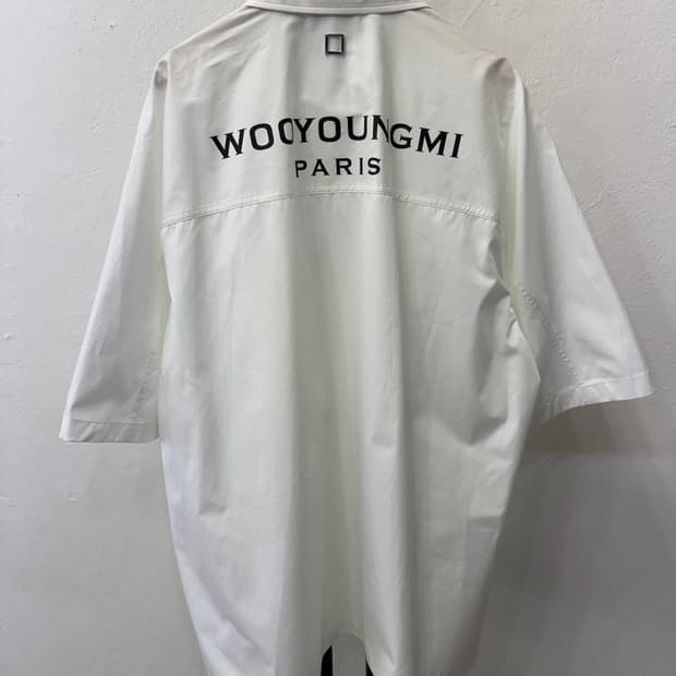 정품) 우영미 코튼 셔츠 백로고 숏슬리브 셔츠 50 새제품급