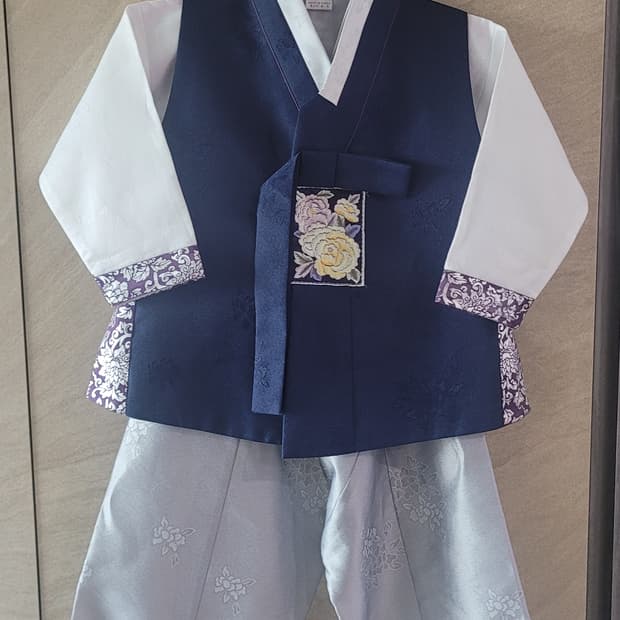🌈남아 한복 4호🌈 네이비 쓰리피스(5살정도~키작6살))