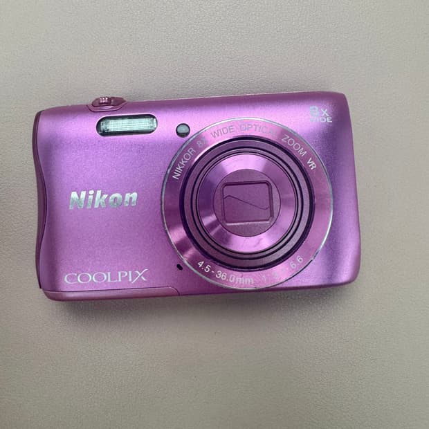 니콘 coolpix s3700