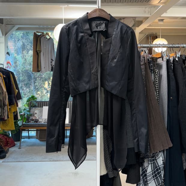 Addict noir 레이어드 크롭 자켓