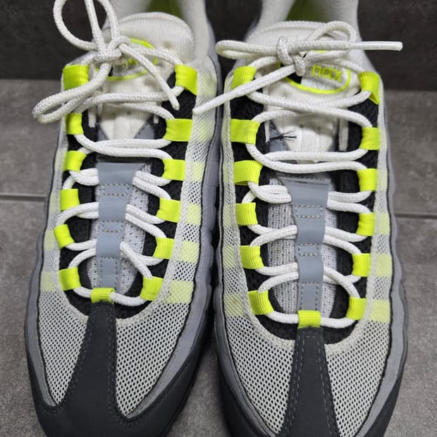 나이키 에어맥스 275