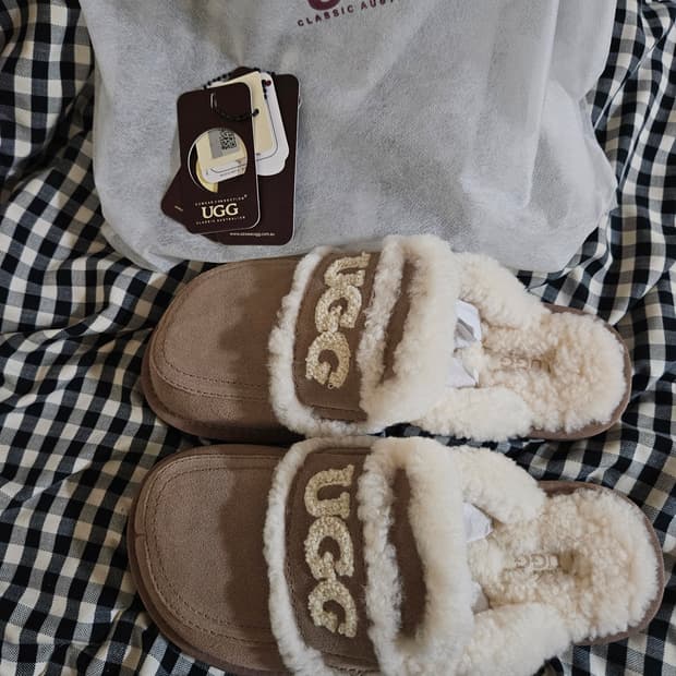 호주어그 오즈웨어 시어링 어그슬리퍼 eu38 (240,245)