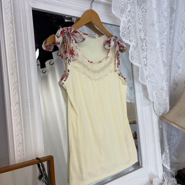 Axes femme oriental sleeveless