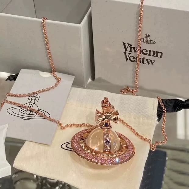 (구성품x) 비비안웨스트우드 로즈골드 핑크 orb 목걸이