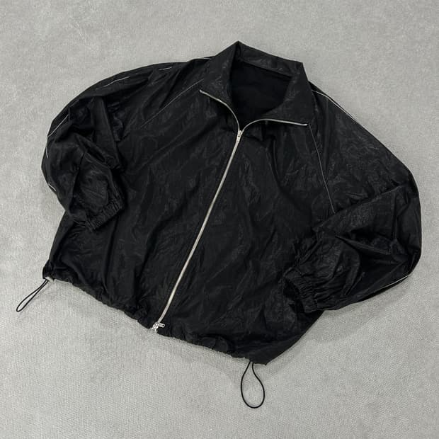 마뗑킴 블랙 윈드브레이커 m