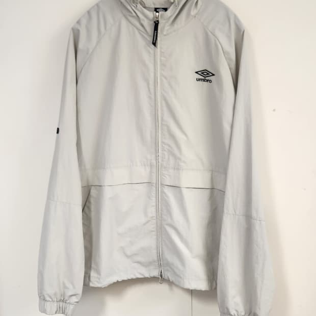 엄브로 오버핏 후드 바람막이 자켓 XL