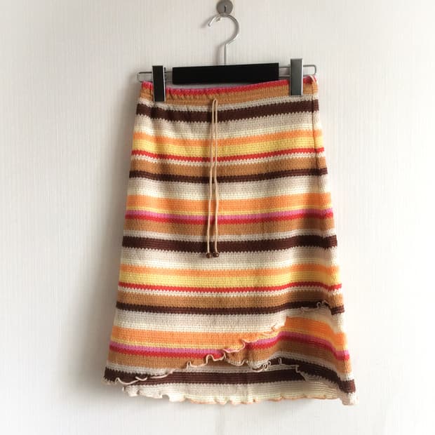 Stripe pattern knit midi skirt
