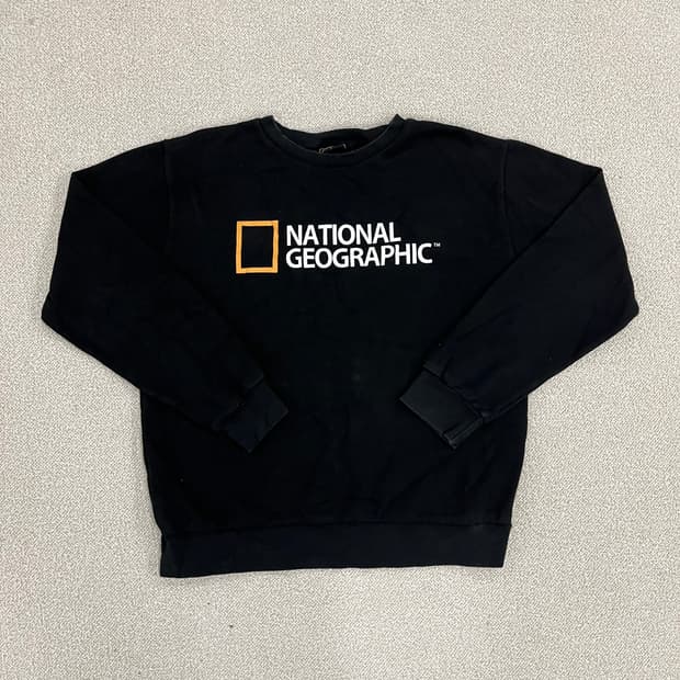 L 내셔널지오그래픽 빅로고 맨투맨 0123M