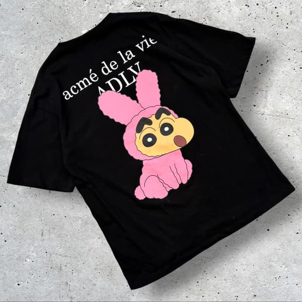 [1] 아크메드라비 x 짱구 토끼 티셔츠 블랙 D514
