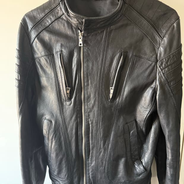 멀티 사선 차이나넥 레더자켓