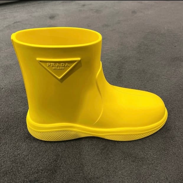 프라다 레인부츠 35