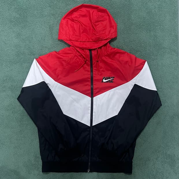 나이키 스포츠웨어 윈드러너 자켓