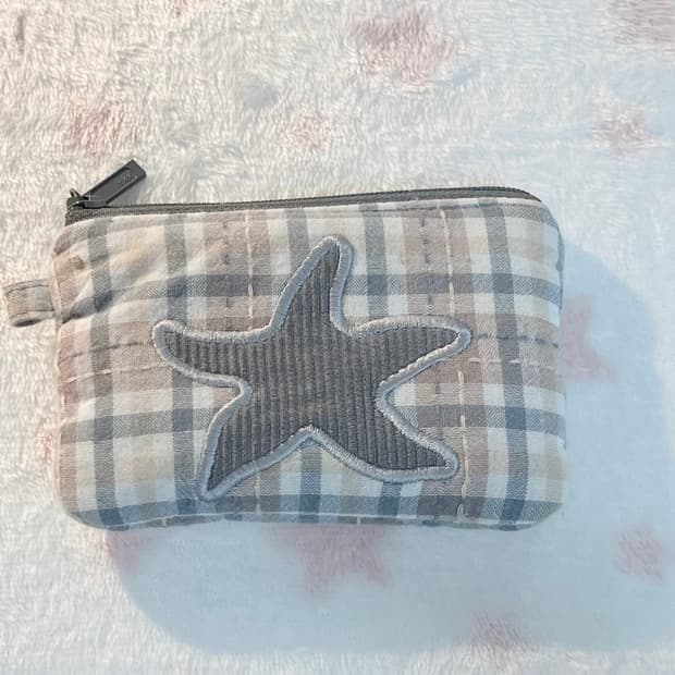 더콜디스트모먼트 지갑