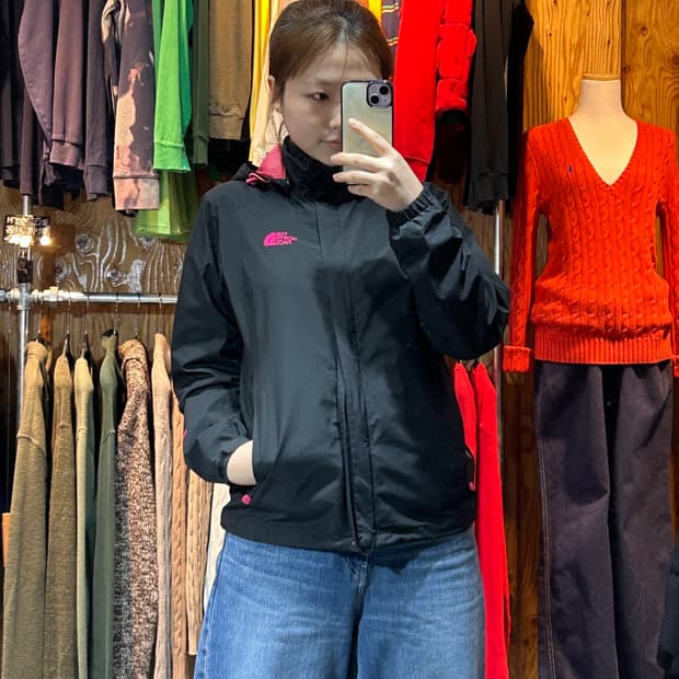M 노스페이스 핑크로고 블랙 나일론 자켓