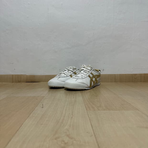 오니츠카타이거 멕시코66 화이트골드