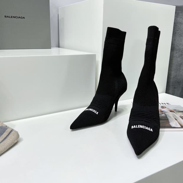 발렌시아가 정품 구두