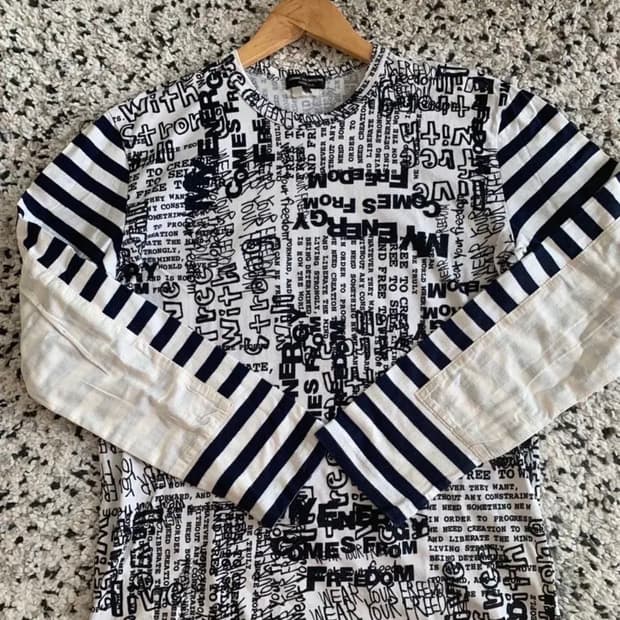 꼼데가르송 옴므 플러스 티셔츠