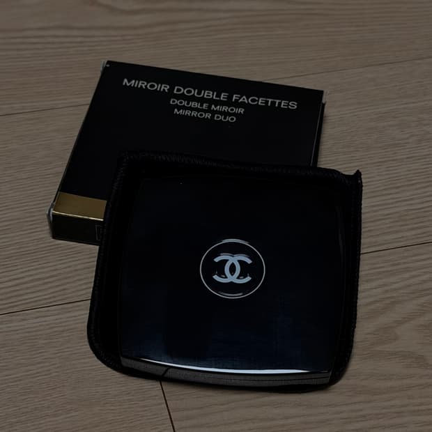 샤넬 손거울