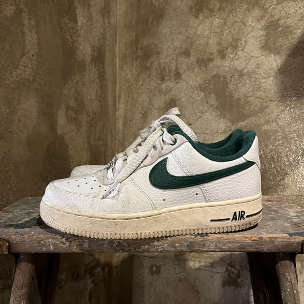 나이키 에어포스1 로우