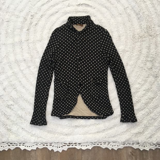 캐피탈 도트 자켓