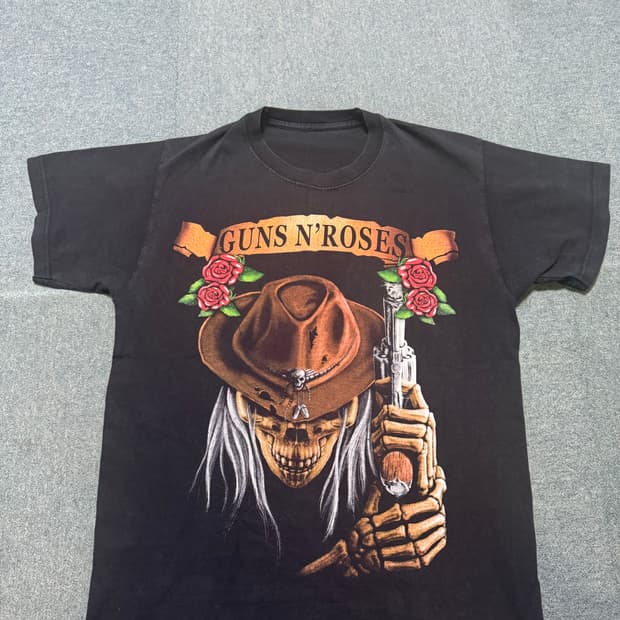 건즈앤로지스 밴드티