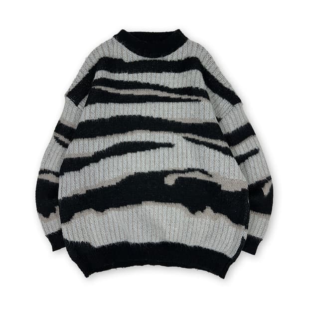 지브라 패턴 부클 니트