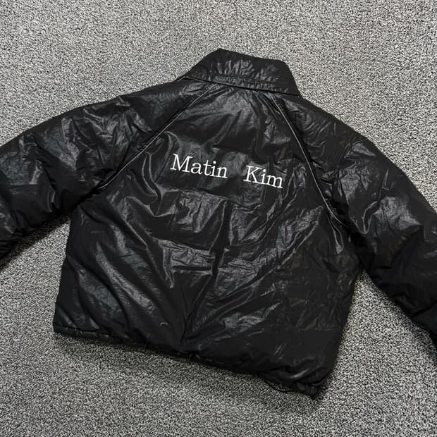 Name : 마뗑킴 마뗑로고 투웨이 코팅 다운 유광 숏패딩 :)