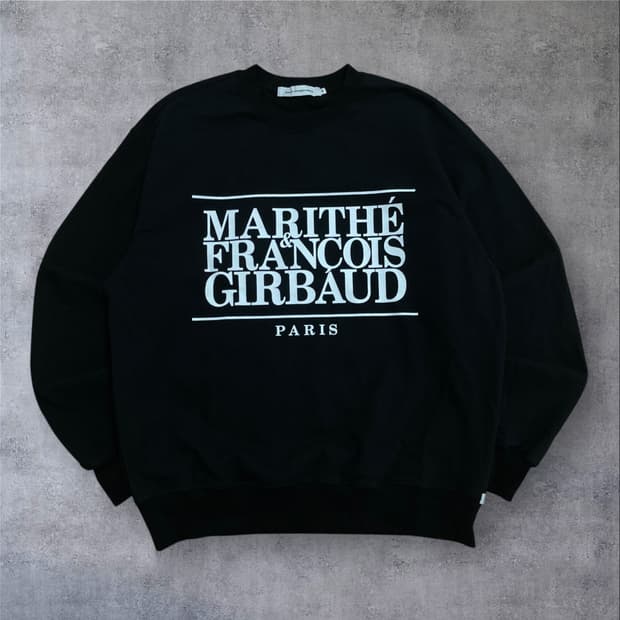 마리떼 프랑소와 저버 빅로고 블랙 맨투맨